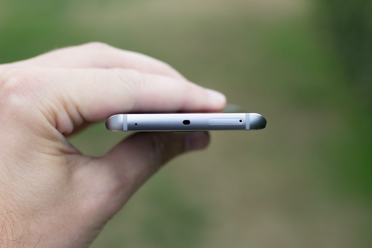 samsung-galaxy-s6-edge-oberseite